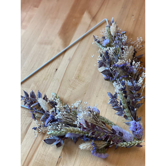 Triangle en fleurs séchées en métal